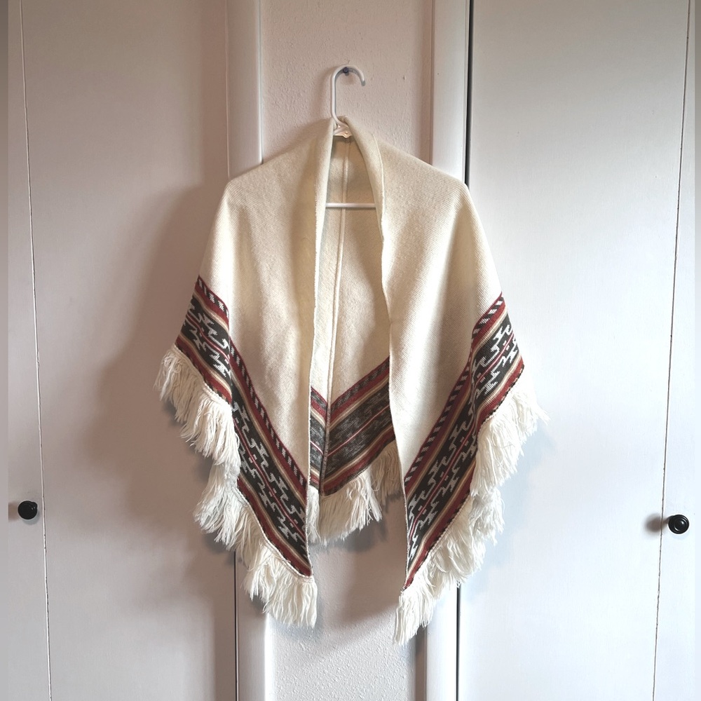 Southwestern shawl